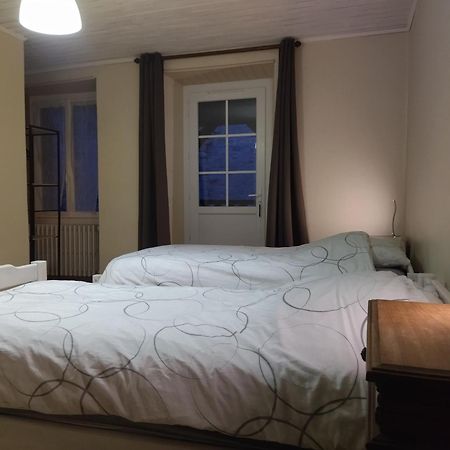 Maison De Village Goutrens Ngoại thất bức ảnh